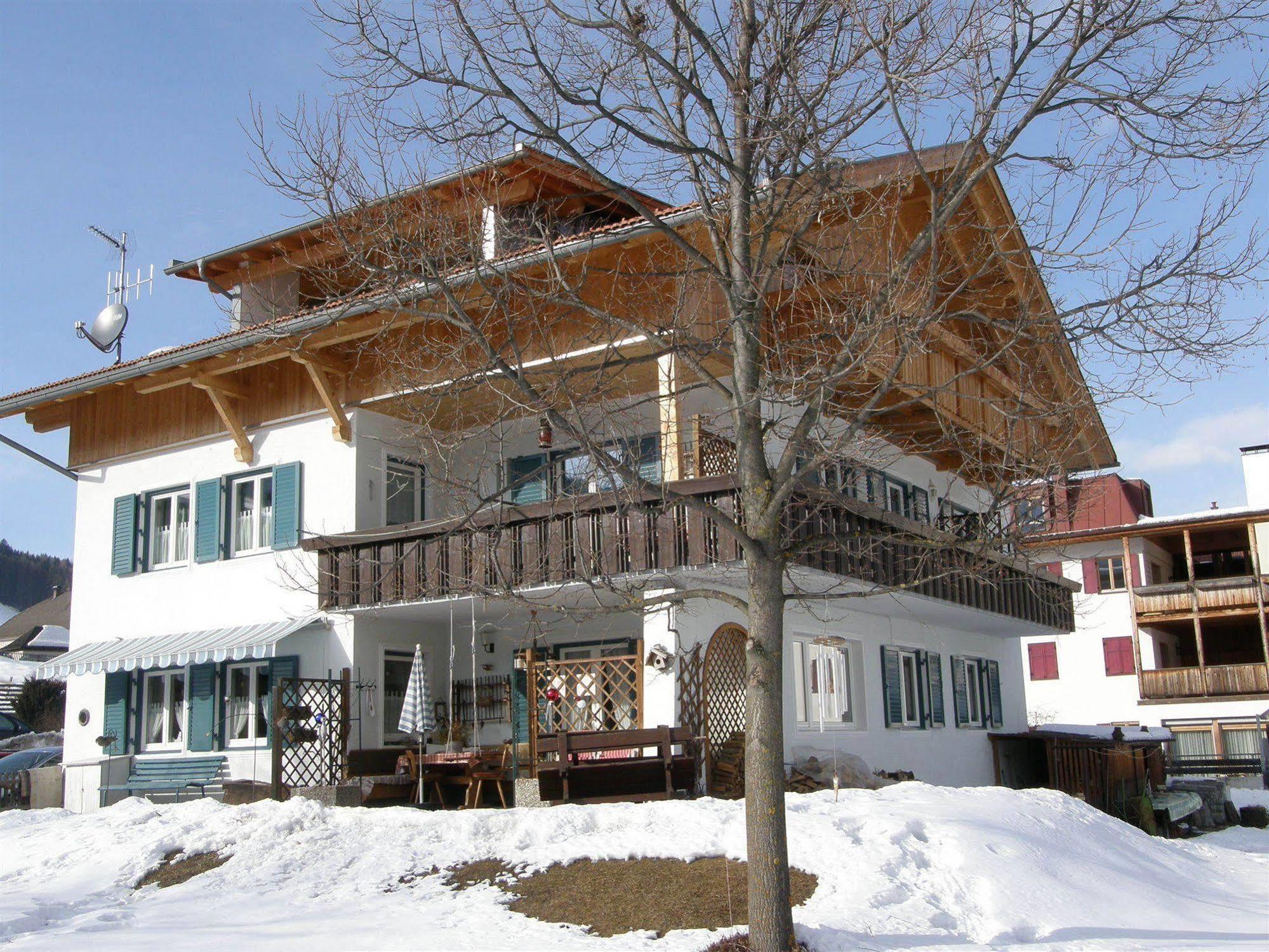 Haus Auer Irene Ξενοδοχείο Niederolang Εξωτερικό φωτογραφία