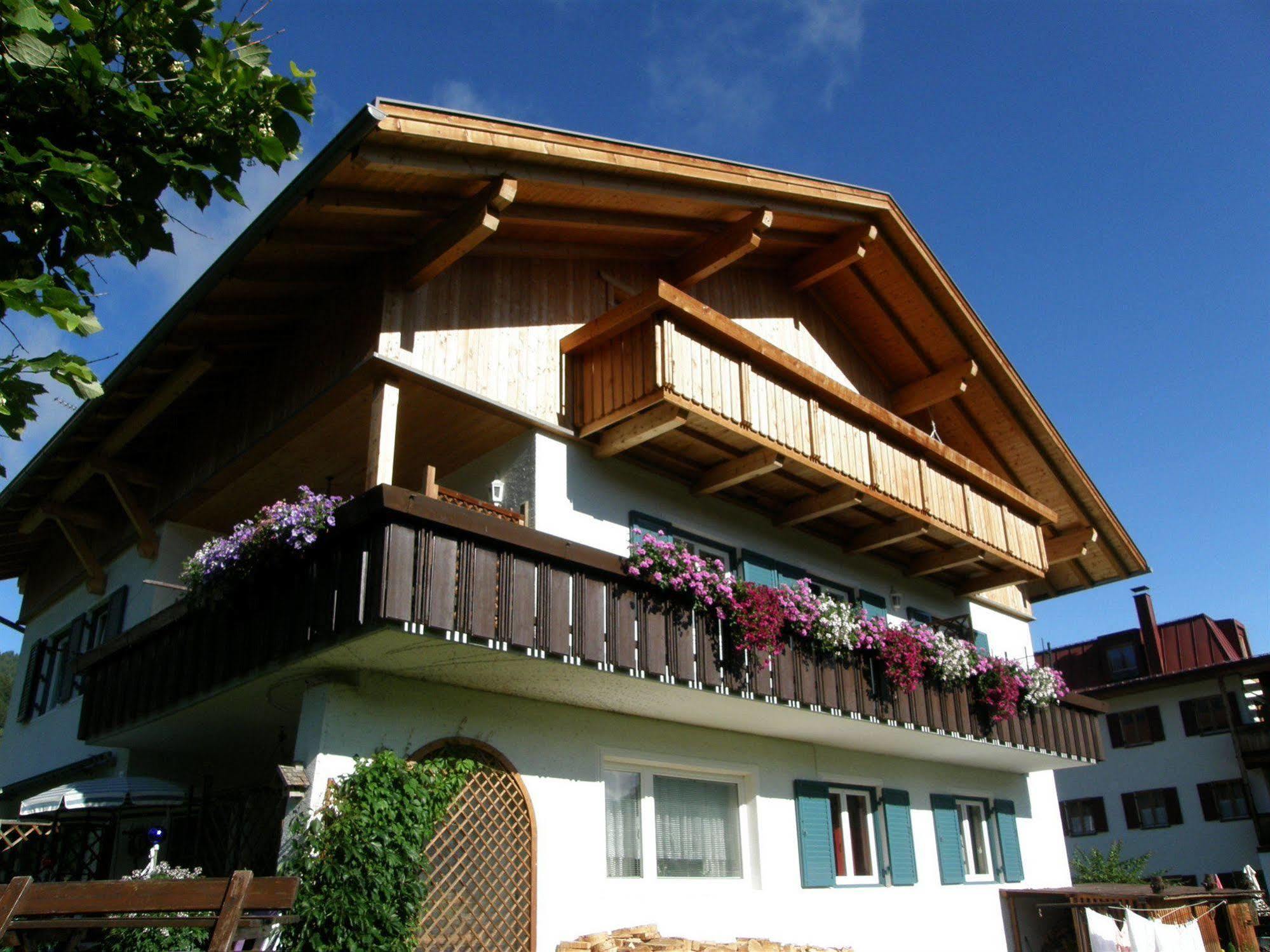 Haus Auer Irene Ξενοδοχείο Niederolang Εξωτερικό φωτογραφία